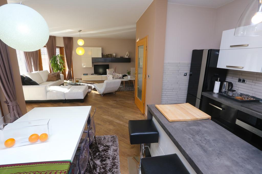Farah Superior Apartments บีฮัช ภายนอก รูปภาพ